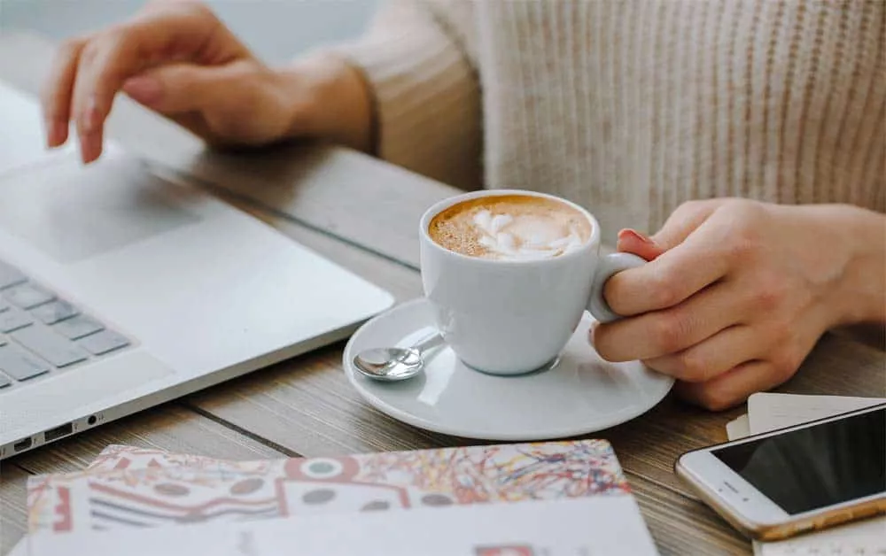 The Difference between A Flat White and A Macchiato Coffee